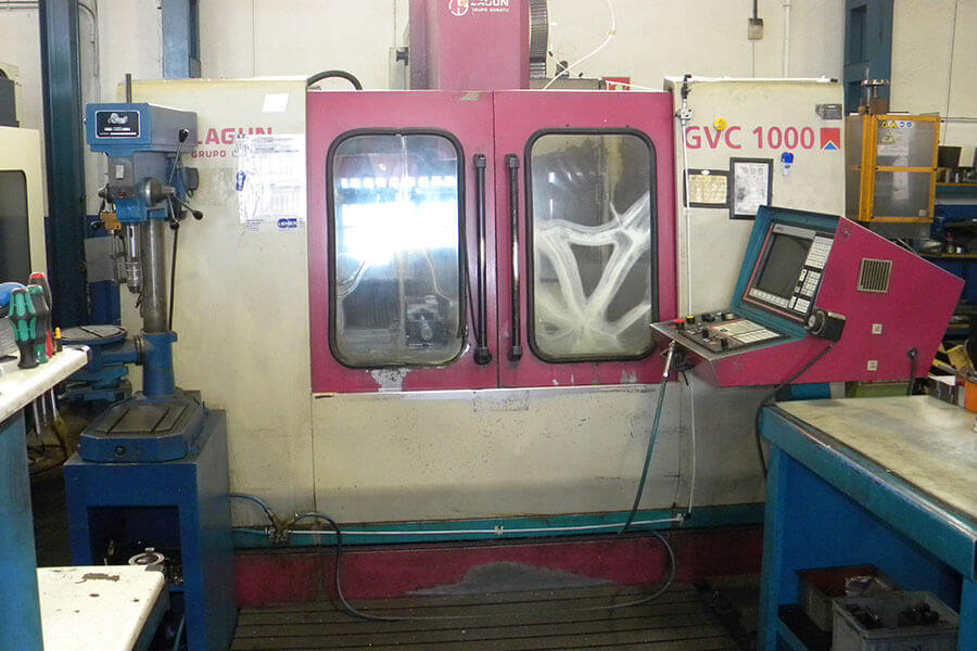 Centro de mecanizado CNC GORATU CVC 1000. 1000 x 500 x 500.